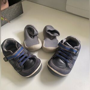 Stride rite and sock shoes bundle - first walkers